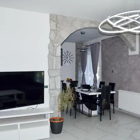 Tj Apartment Krk Town Exterior photo